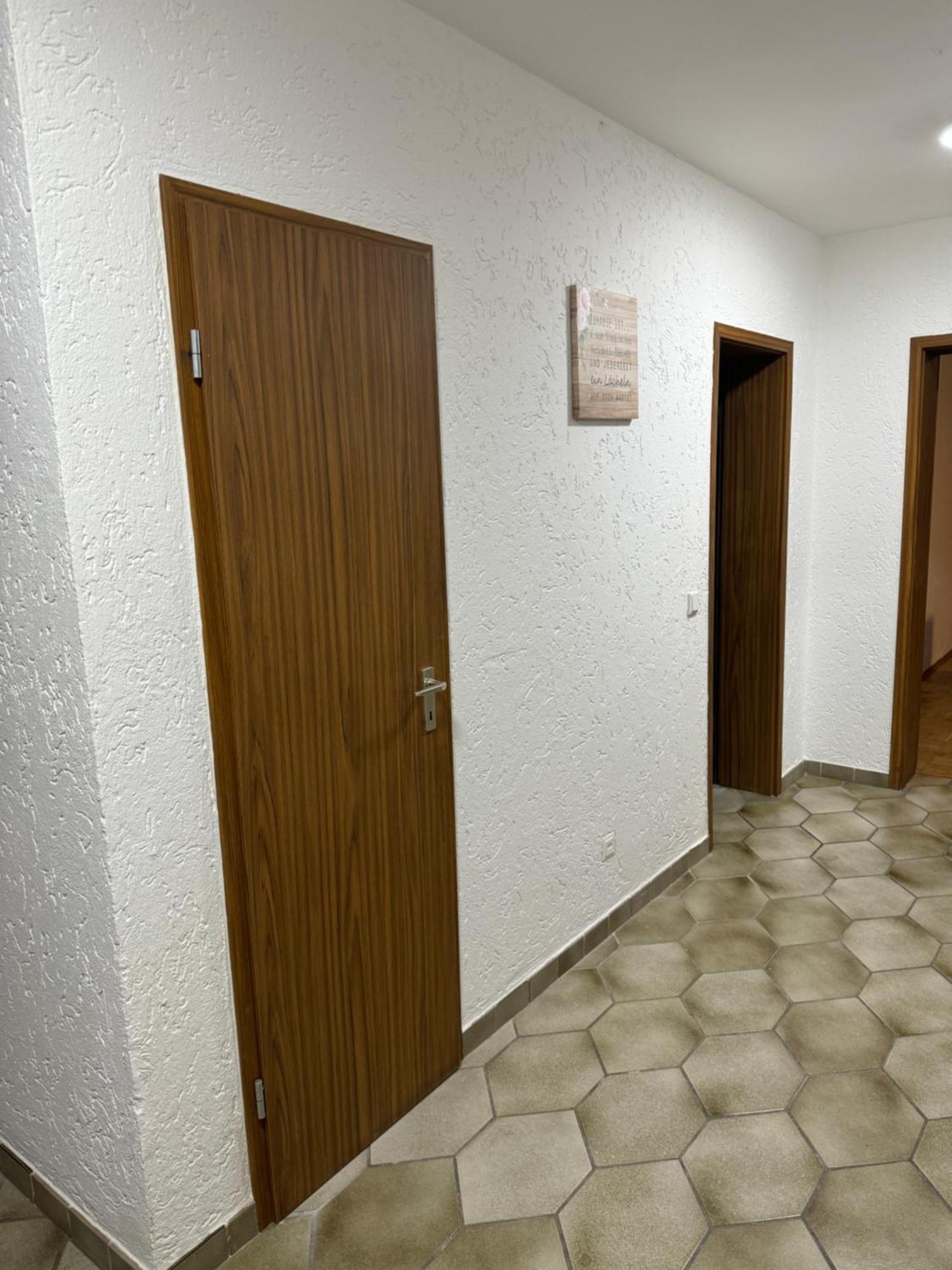 Laras Voll Ausgestattete Gartenwohnung Mit Wlan Und Tv Werne ภายนอก รูปภาพ